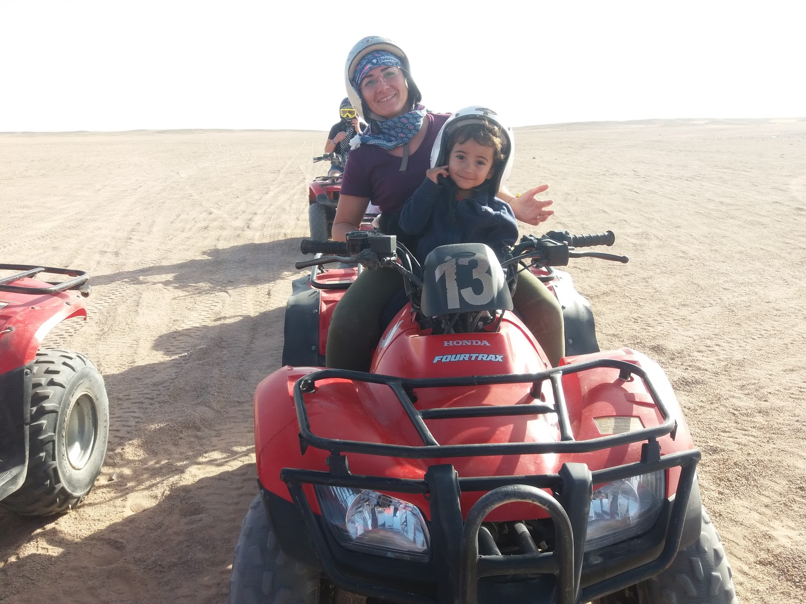 Hurgada'dan: ATV ile 3 Saatlik Çöl Safarisi ve Deveye Binme